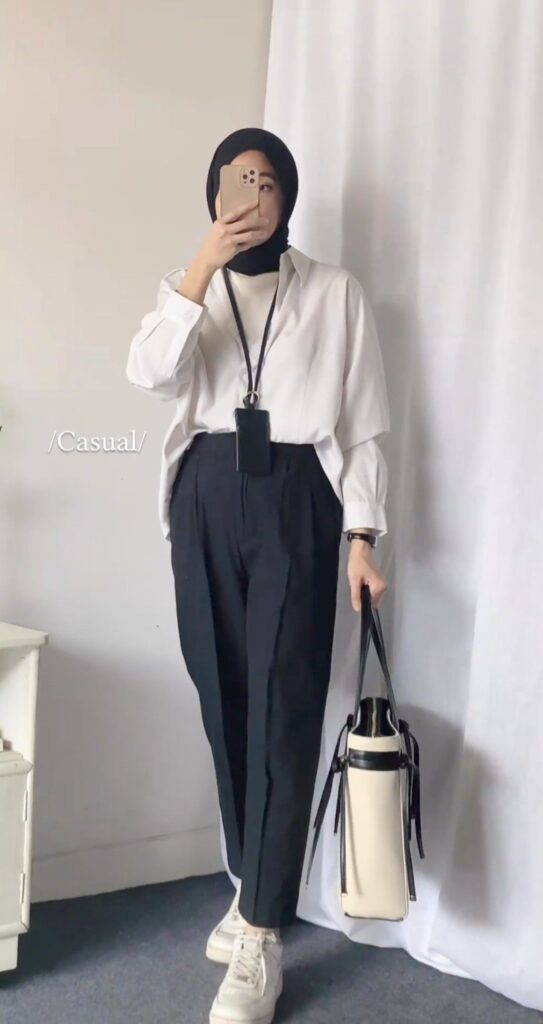 Outfit Monokrom Wanita untuk Gaya Fashion Minimalis