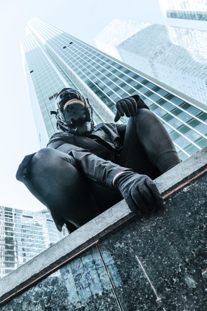 Fashion Techwear Tips Tampil Stylish Futuristik Setiap Hari