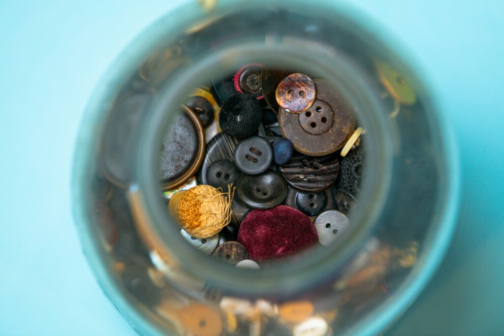 Fashion Item Esensial Wajib untuk Gaya Sehari-hari